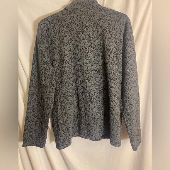 Woman’s zip up coat size L. - Picture 5 of 7